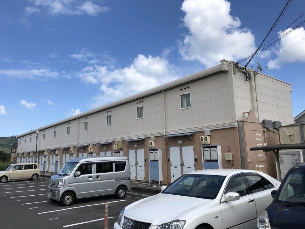 レオパレスカネイ その他