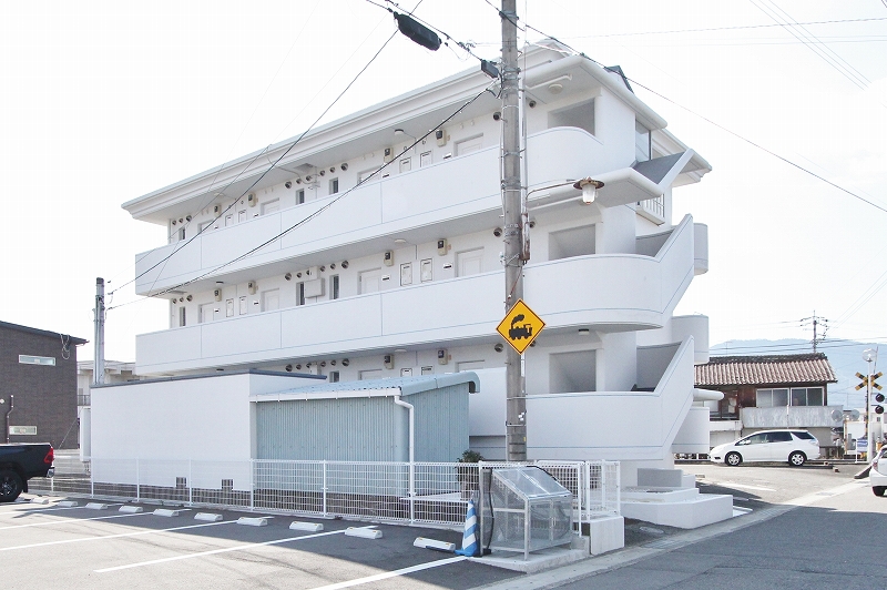 ハイツラムー 外観