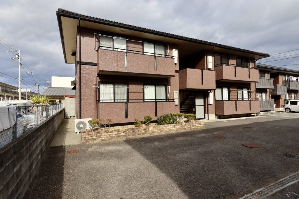アムール　Ａ棟 外観