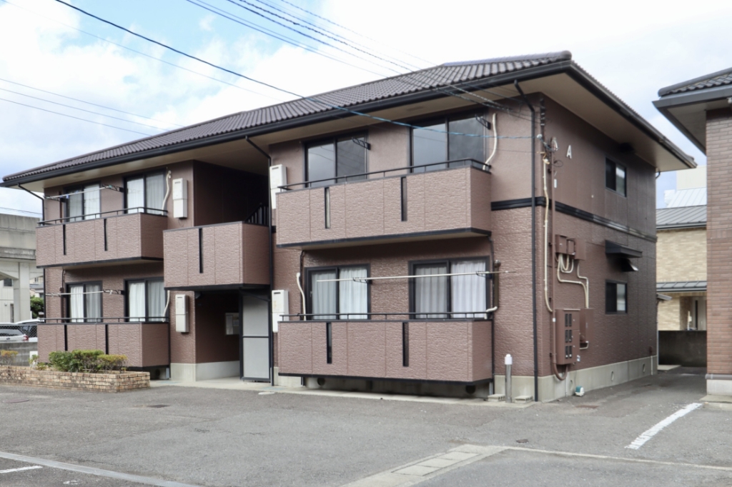 アムール　Ａ棟 外観