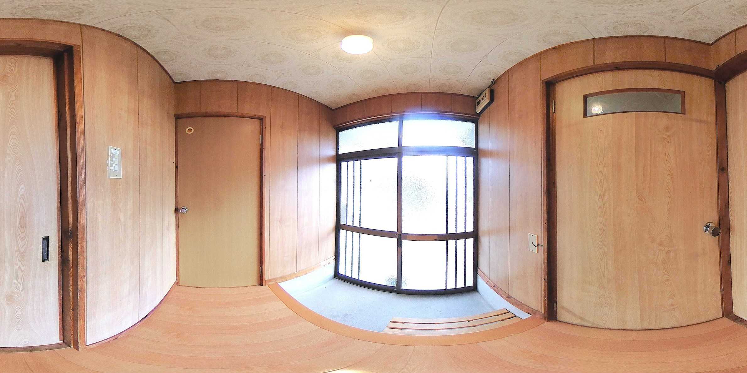 横山邸 玄関