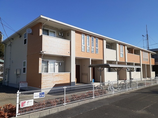 カリーナガーデン 外観