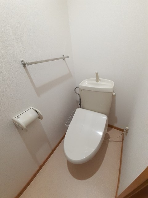 メゾンソレイユ　Ｂ トイレ