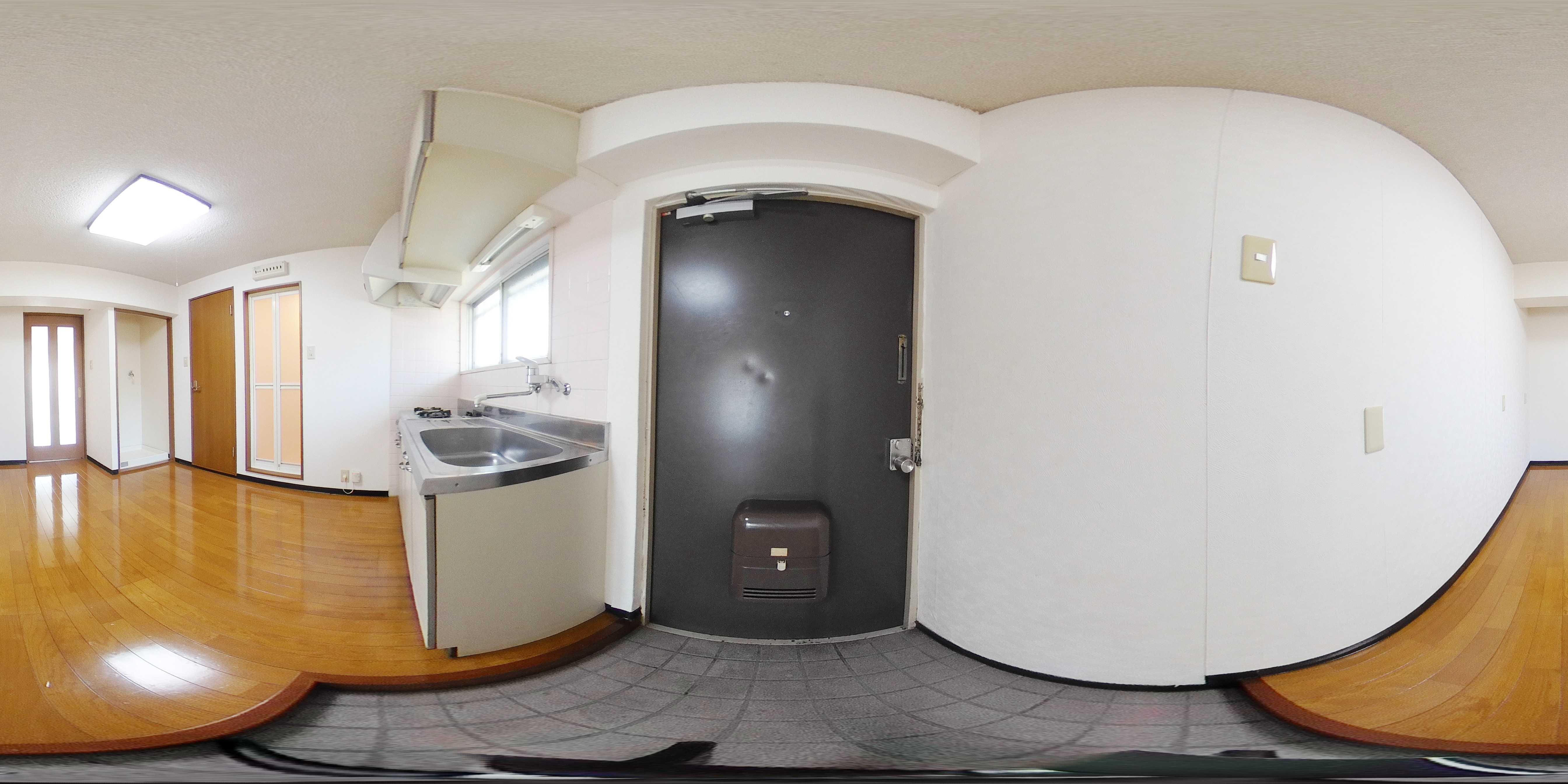 水口マンション 玄関