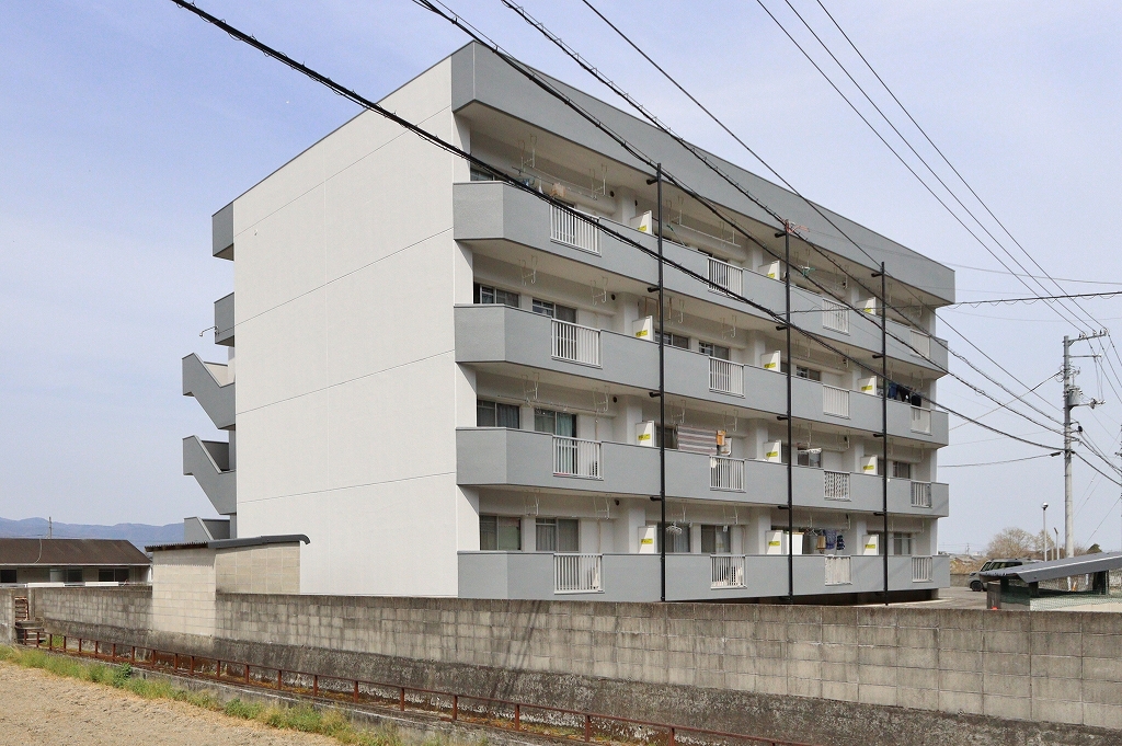 パールハイツ（川島町） 外観