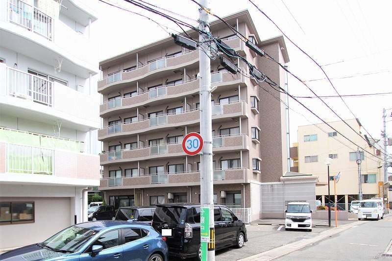 アベニューモリＳＴ．Ｖ 外観