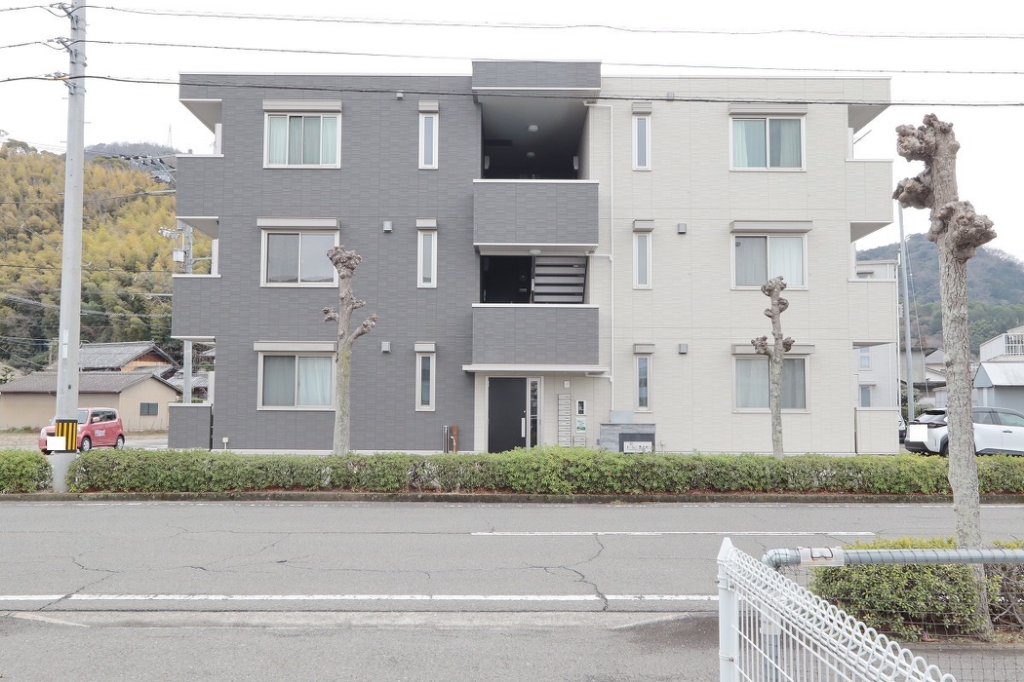 エル・ソル南庄町 外観