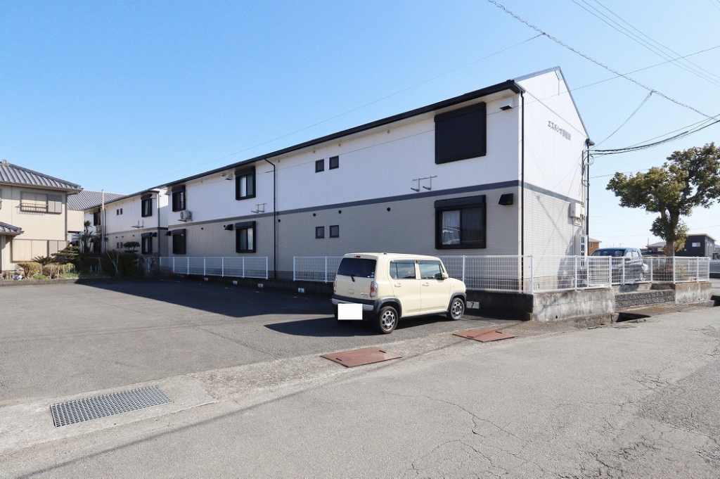 エスパシオ那賀川　Ｂ棟 外観