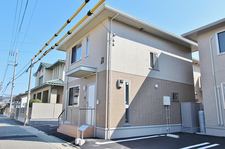 アンジュ　クレール　Ｂ棟 外観