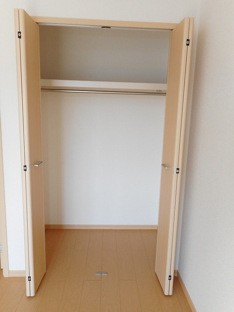 キルシュ　ブラウ その他