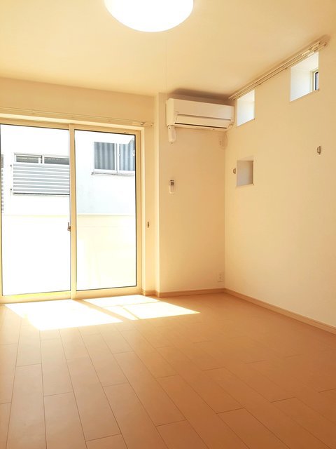 キルシュ　ブラウ その他