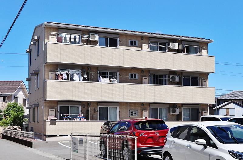 アンソレイエ 外観