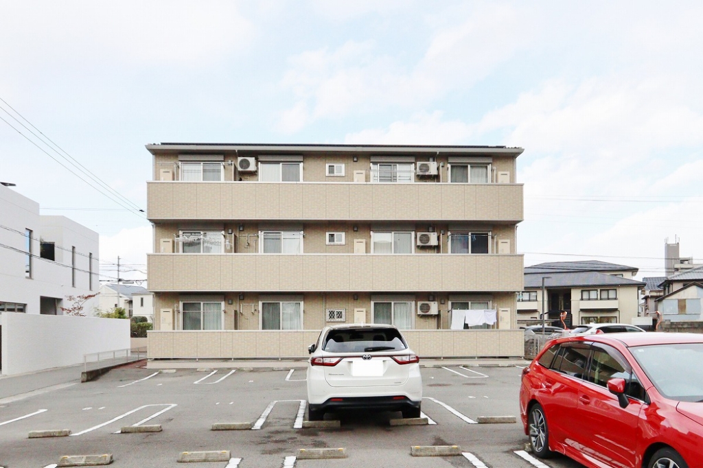 アンソレイエ 外観