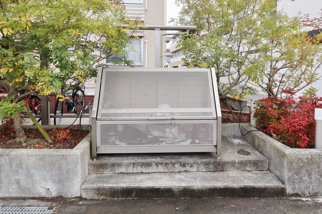 アンソレイエ その他