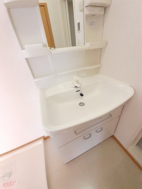 グリュックハウス　Ｂ 洗面所