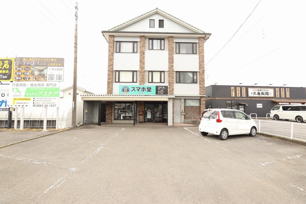 鴨島２ＳＬＤＫ 外観