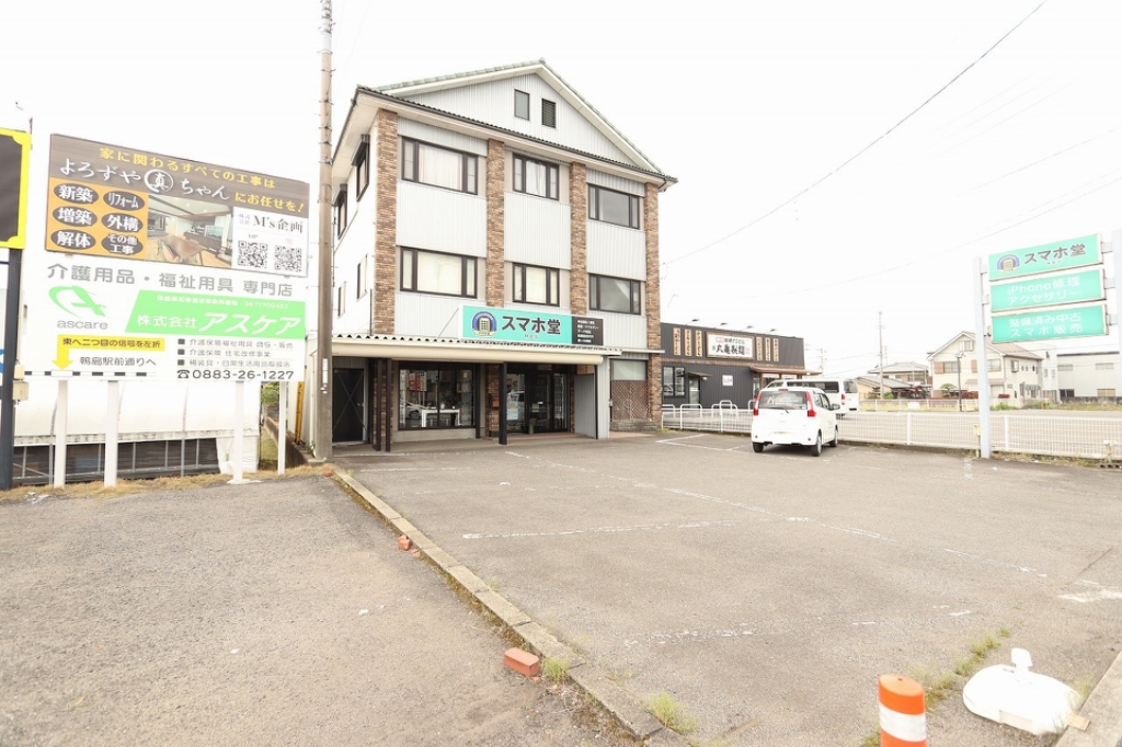 鴨島２ＳＬＤＫ 外観