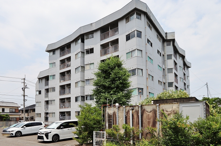 渭東ハイツ 外観