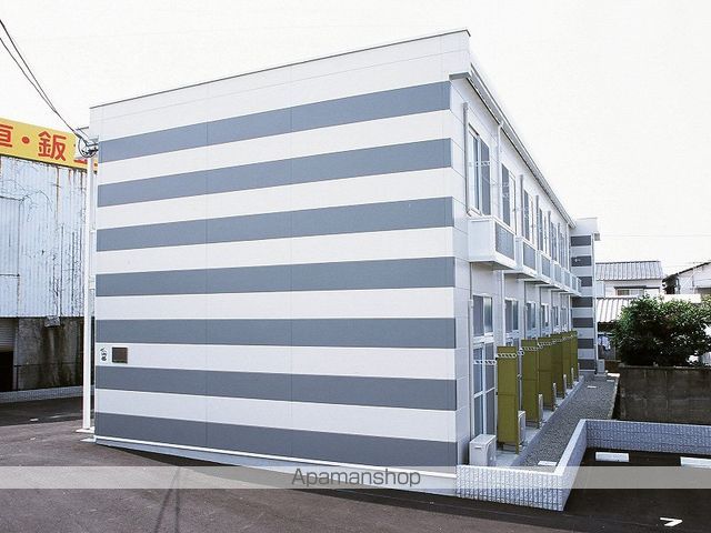 レオパレス吉野川 外観