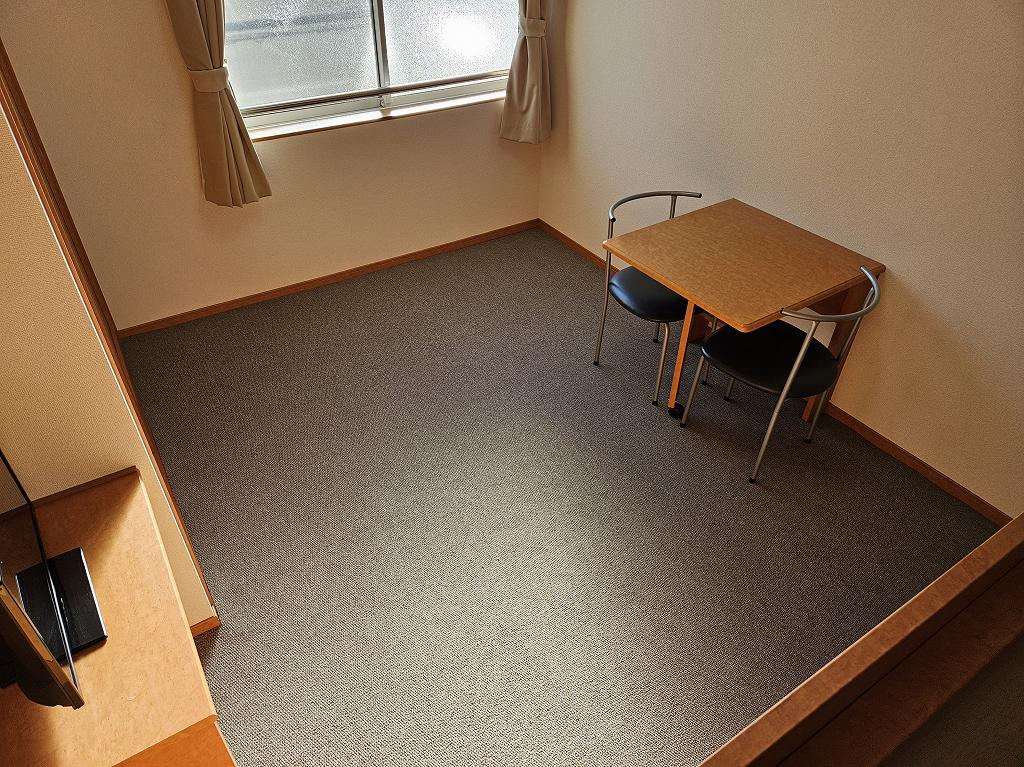 レオパレスリバーサイドタイラ リビング