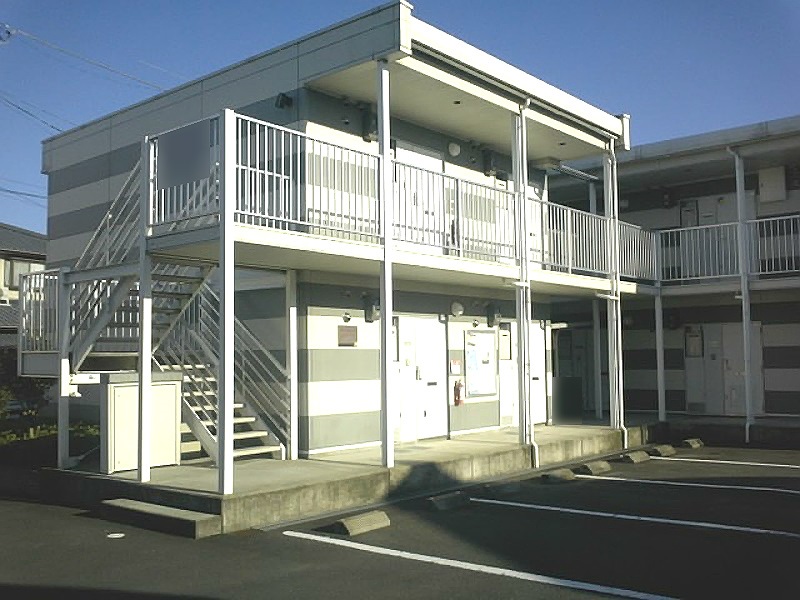 レオパレスタウンコート観音寺 その他