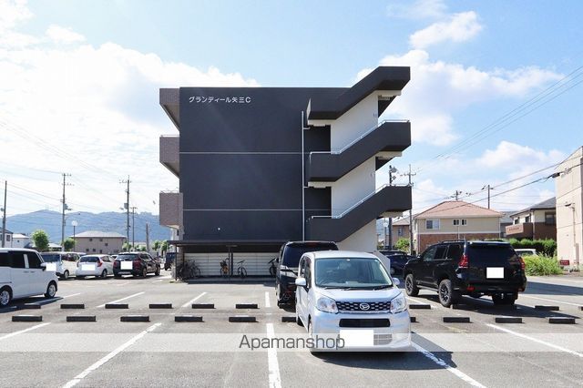 グランディール矢三Ｃ 外観