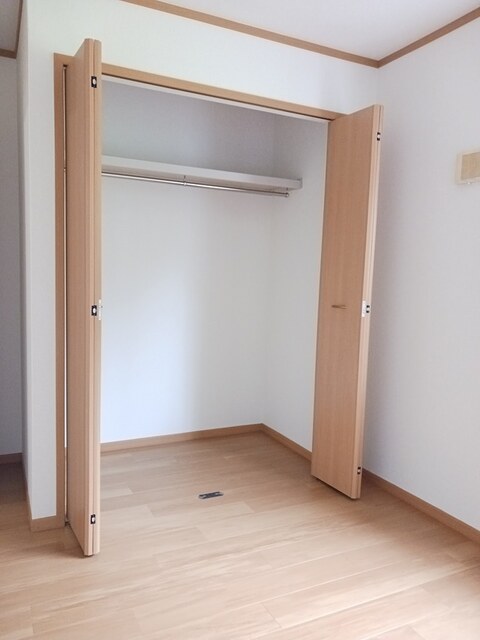 アルドーレ　Ｂ 収納