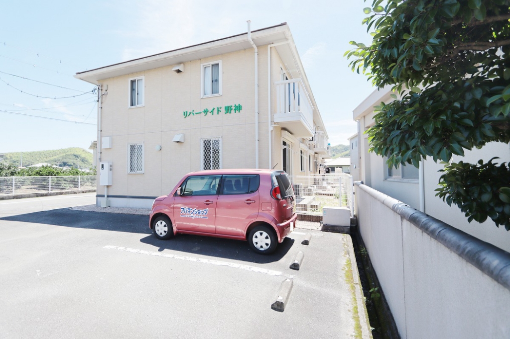 リバーサイド野神 外観