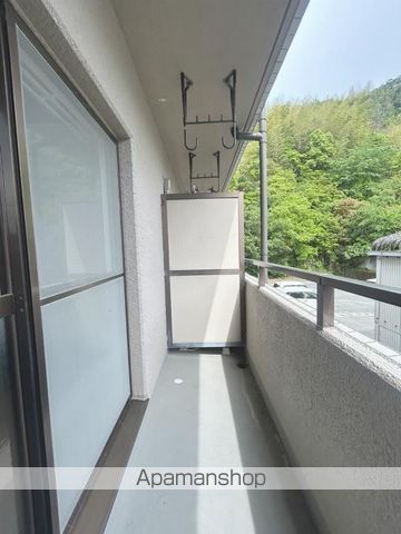 コーポレインボー その他