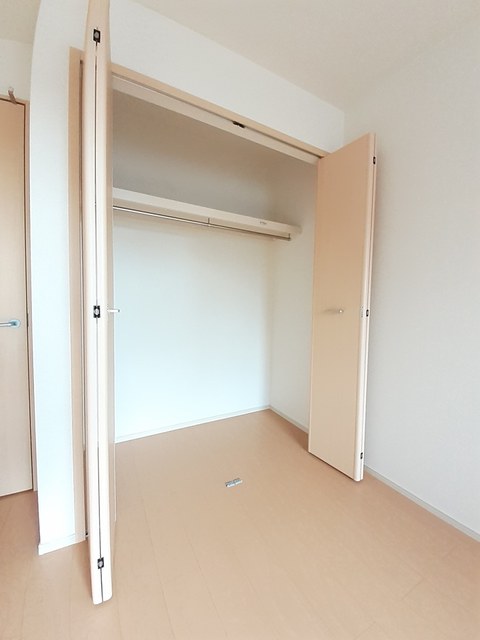 ラ　ルーチェ　Ａ 収納