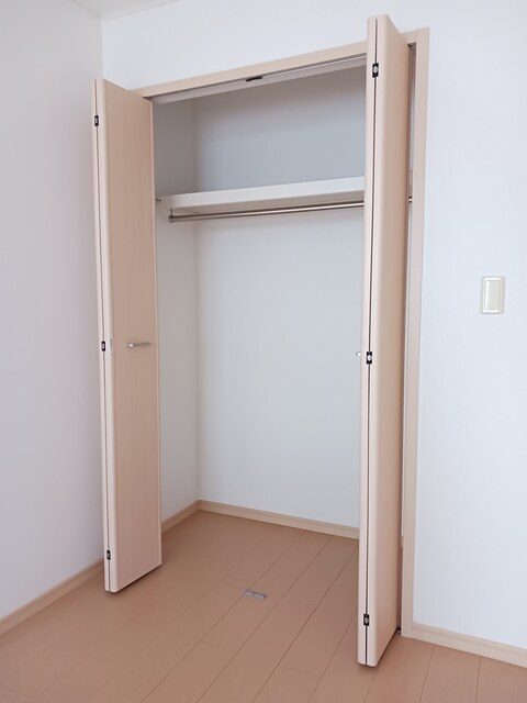 フォレスト　ヴィラＡ 収納