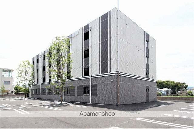 グランコート国府 外観