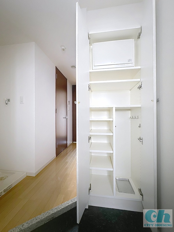 ミリオンステーションプラザ鶴見市場 収納