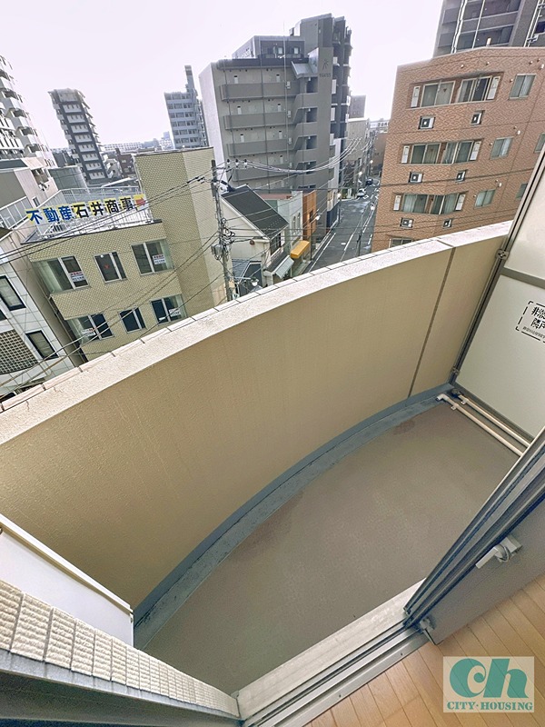 ミリオンステーションプラザ鶴見市場 ベランダ