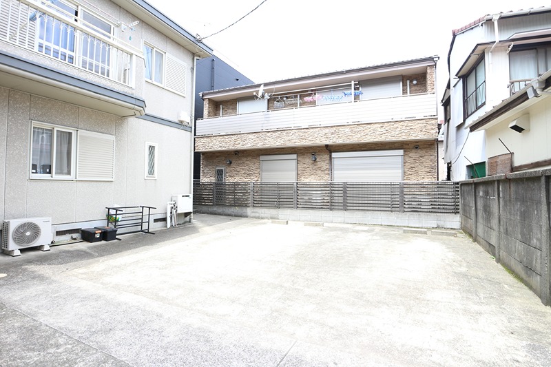 テラスハウス駐車場 駐車場
