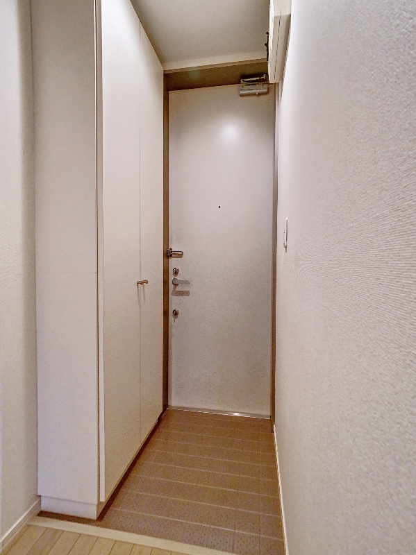 アフォードライフ 玄関