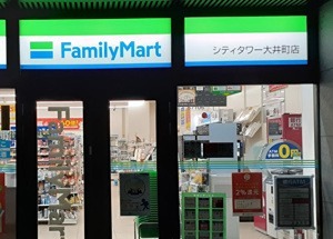 SYクレール大井町 コンビニ