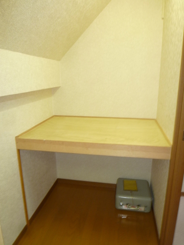 渡辺タイヤビル 収納