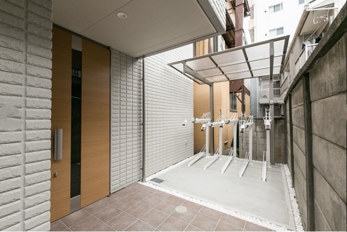 CASA BIANCA エントランス