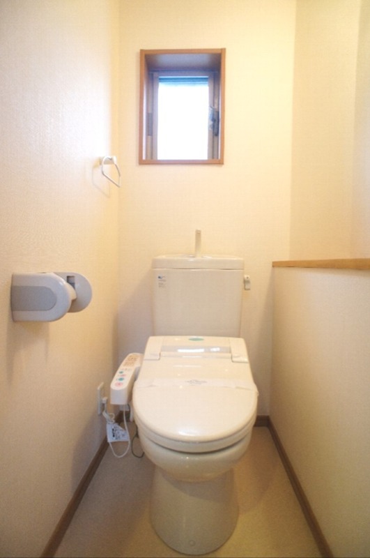 東玉川1115戸建 トイレ