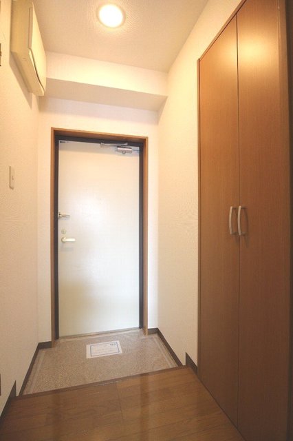 アミティエ中延 玄関