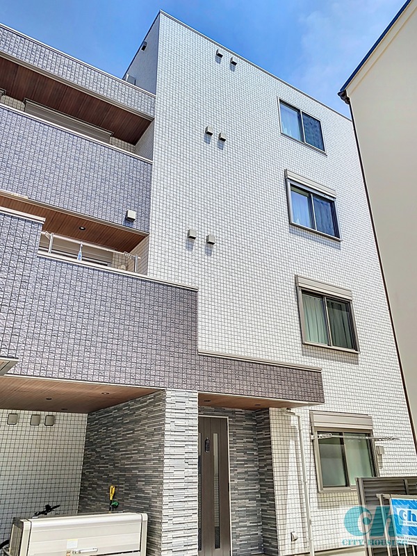 Blatt Berg 外観
