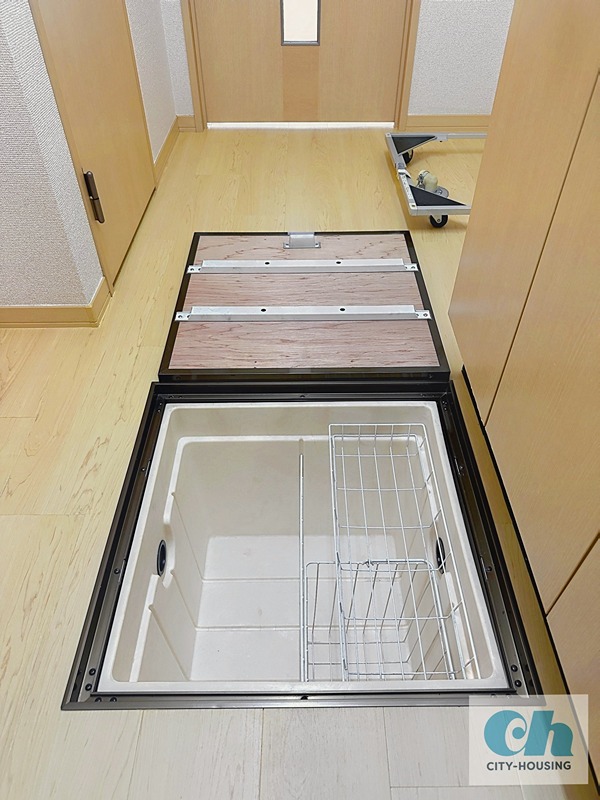 アトリオハウス 収納