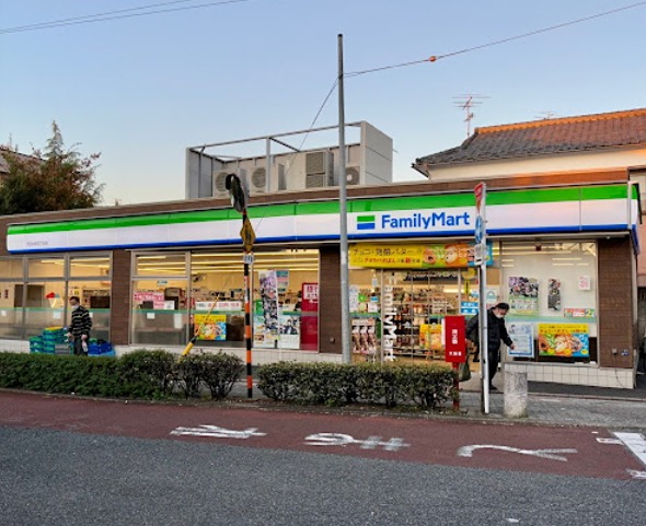 アトリオハウス コンビニ