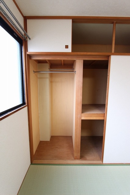 ドミール新田 収納