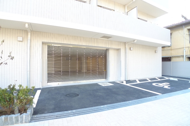 STレジデンス南品川 駐車場