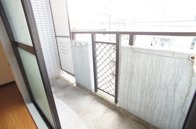 クレッセント梅屋敷 ベランダ