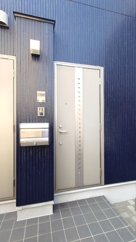 アスール新井宿 玄関
