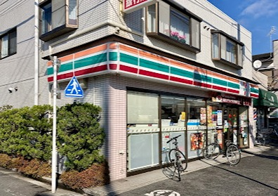 アスール新井宿 コンビニ