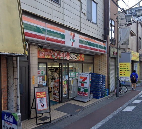 エバーグリーンコート コンビニ